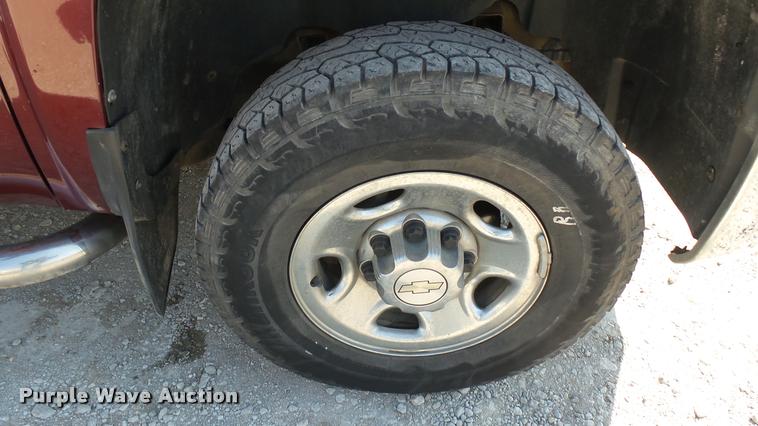 image for item DA0444 2008 Chevrolet Silverado 2500HD Ext. Cab pickup truck