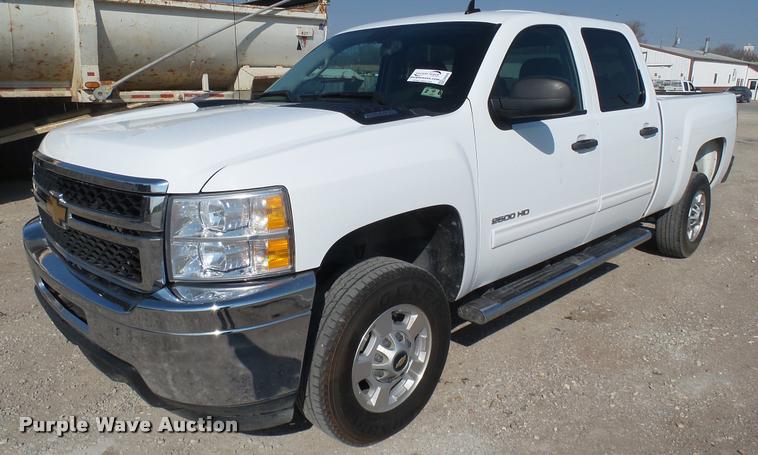 image for item DA0446 2012 Chevrolet Silverado 2500HD Crew Cab pickup truck