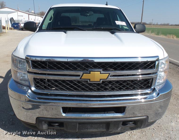 image for item DA0446 2012 Chevrolet Silverado 2500HD Crew Cab pickup truck