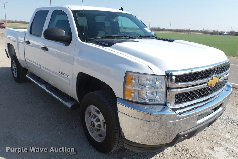 image for item DA0446 2012 Chevrolet Silverado 2500HD Crew Cab pickup truck