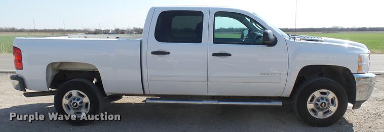 image for item DA0446 2012 Chevrolet Silverado 2500HD Crew Cab pickup truck