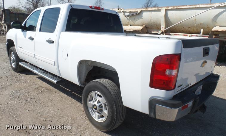 image for item DA0446 2012 Chevrolet Silverado 2500HD Crew Cab pickup truck