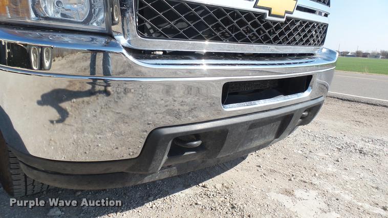 image for item DA0446 2012 Chevrolet Silverado 2500HD Crew Cab pickup truck