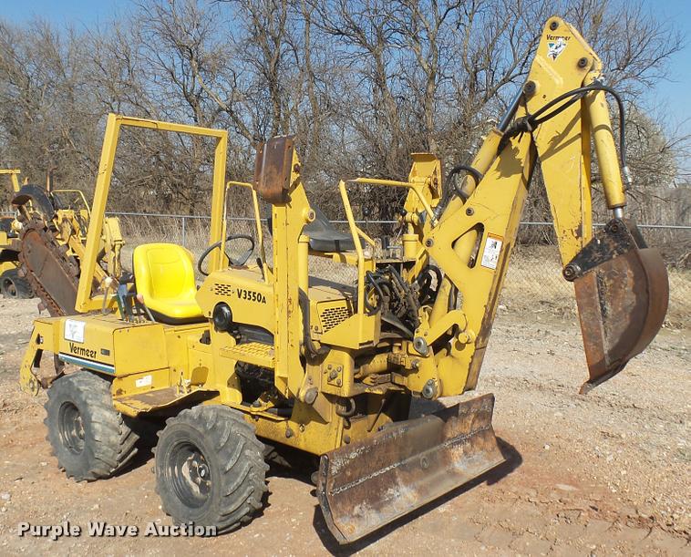 image for item DA0448 2001 Vermeer V3550A trencher
