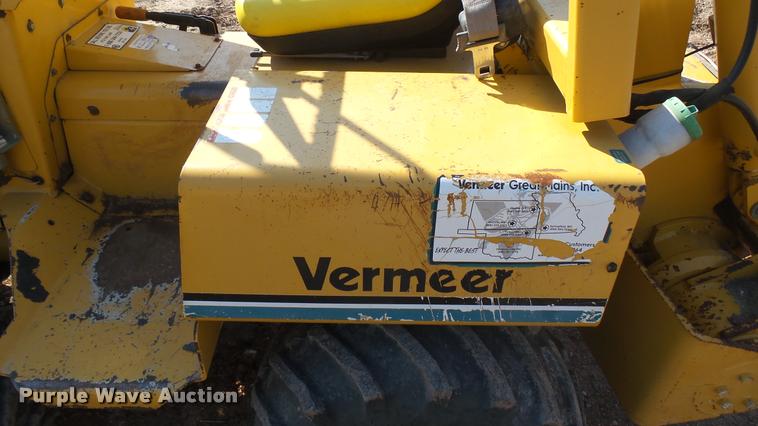 image for item DA0448 2001 Vermeer V3550A trencher