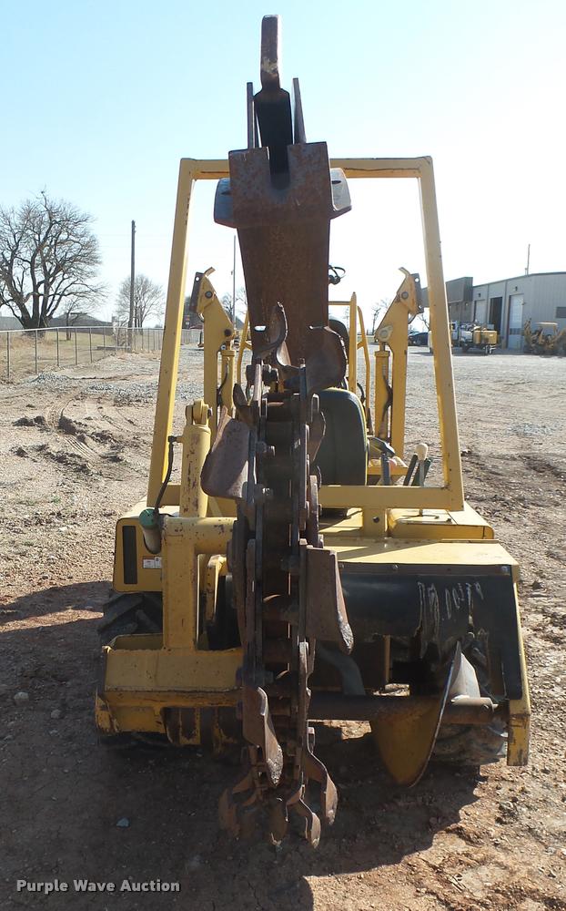 image for item DA0448 2001 Vermeer V3550A trencher