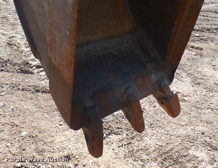 image for item DA0448 2001 Vermeer V3550A trencher