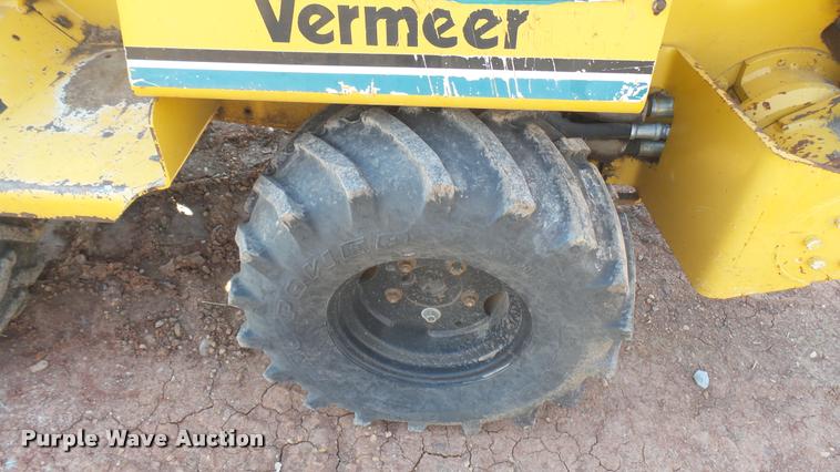 image for item DA0448 2001 Vermeer V3550A trencher