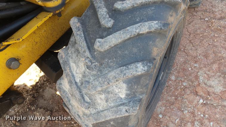 image for item DA0448 2001 Vermeer V3550A trencher