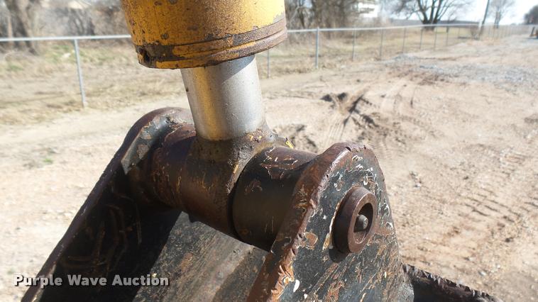 image for item DA0448 2001 Vermeer V3550A trencher