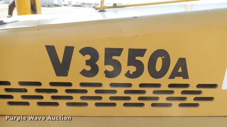 image for item DA0448 2001 Vermeer V3550A trencher