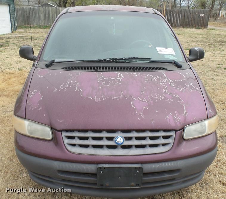 image for item DA0454 1999 Plymouth Voyager van