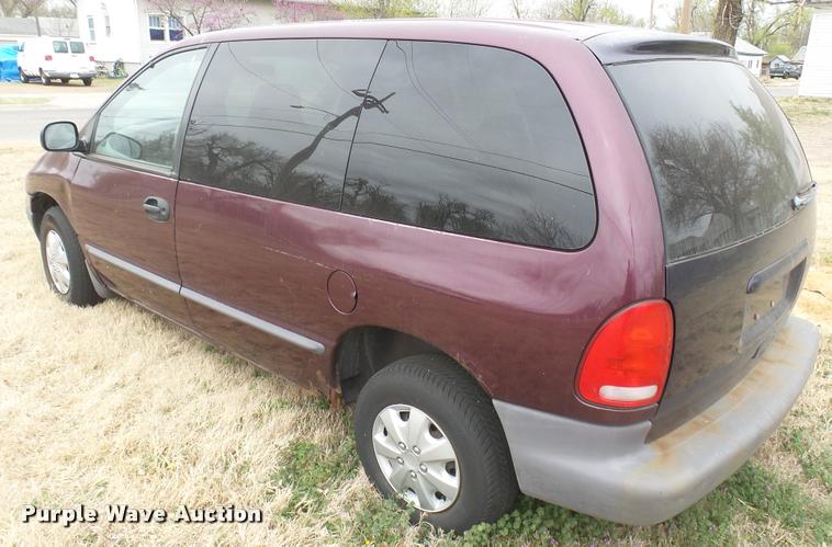 image for item DA0454 1999 Plymouth Voyager van