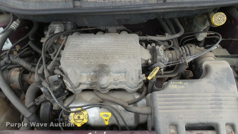 image for item DA0454 1999 Plymouth Voyager van