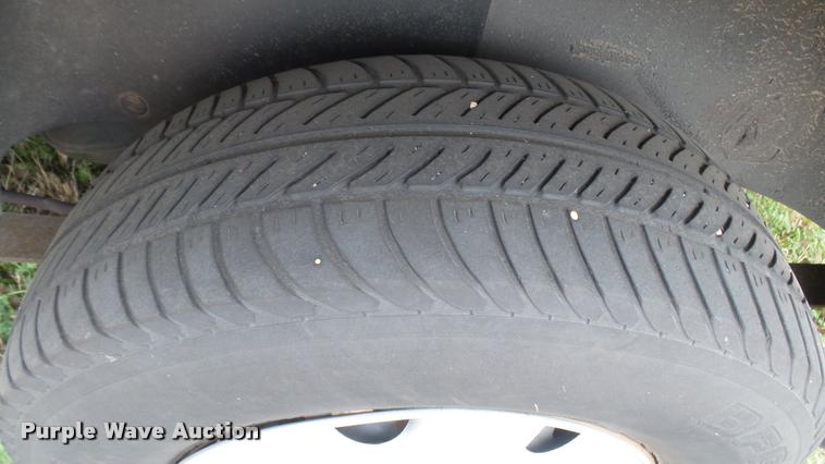 image for item DA0454 1999 Plymouth Voyager van