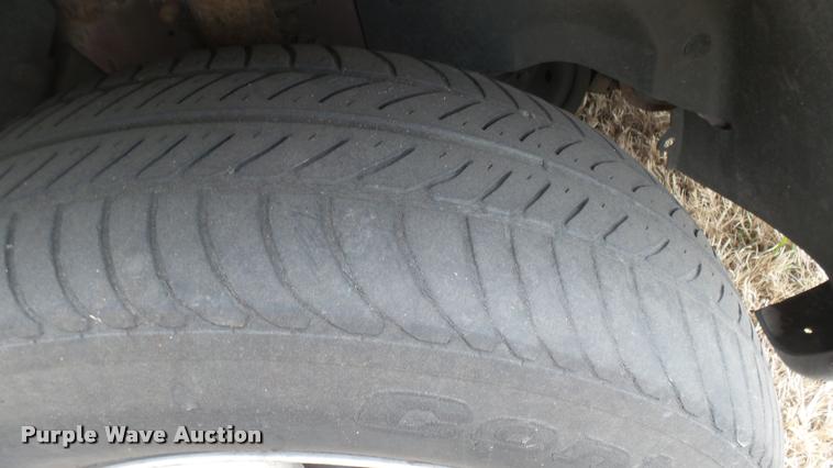 image for item DA0454 1999 Plymouth Voyager van