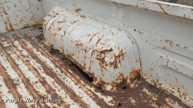 image for item DA0455 Shop built utility trailer