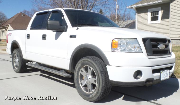 image for item DA0586 2006 Ford F150 FX4 SuperCrew pickup truck