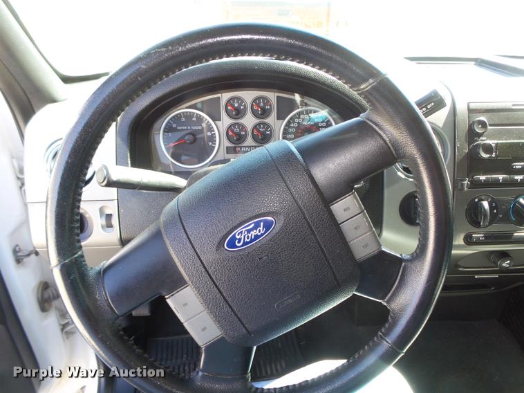 image for item DA0586 2006 Ford F150 FX4 SuperCrew pickup truck