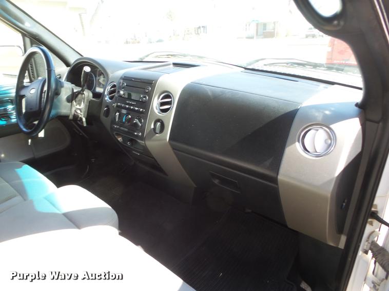 image for item DA0586 2006 Ford F150 FX4 SuperCrew pickup truck