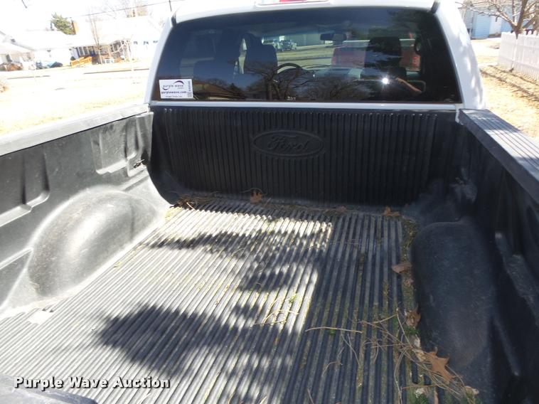 image for item DA0586 2006 Ford F150 FX4 SuperCrew pickup truck
