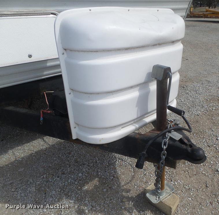 image for item DA0605 2001 Wildwood WDT30BHSS camper