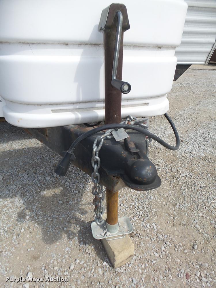 image for item DA0605 2001 Wildwood WDT30BHSS camper