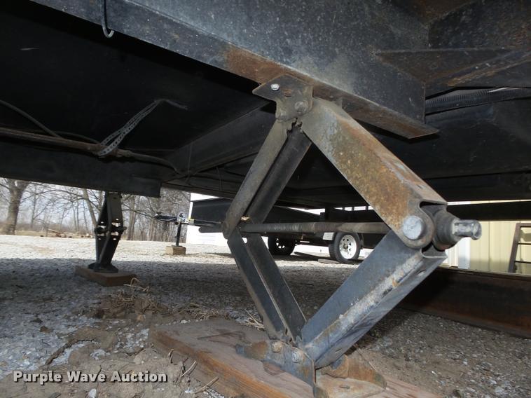 image for item DA0605 2001 Wildwood WDT30BHSS camper