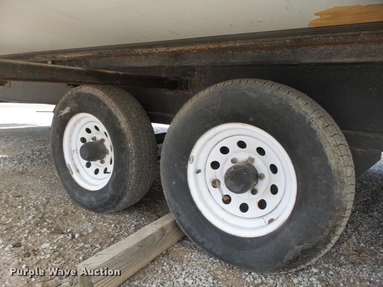 image for item DA0605 2001 Wildwood WDT30BHSS camper