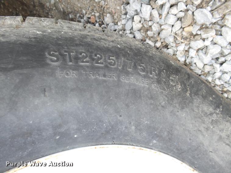 image for item DA0605 2001 Wildwood WDT30BHSS camper