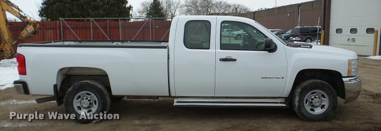 image for item DA1798 2009 Chevrolet Silverado 2500HD Ext. Cab pickup truck