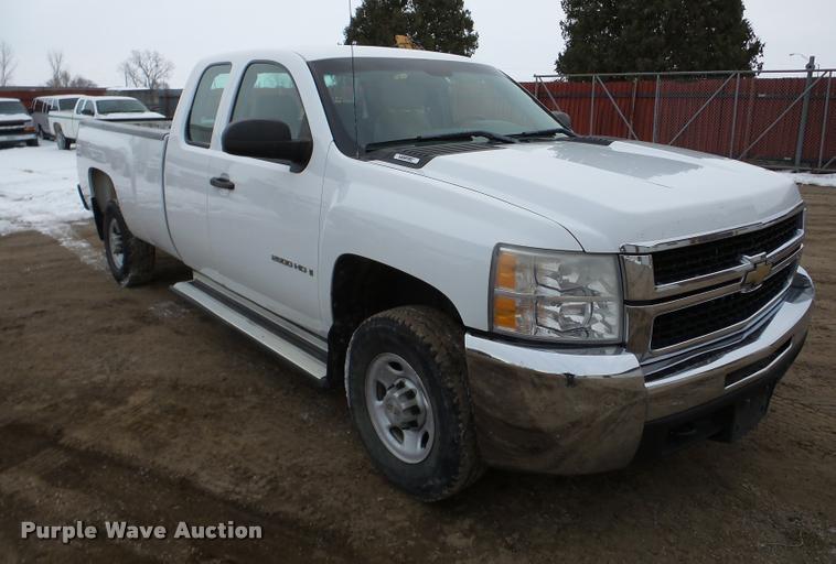 image for item DA1798 2009 Chevrolet Silverado 2500HD Ext. Cab pickup truck
