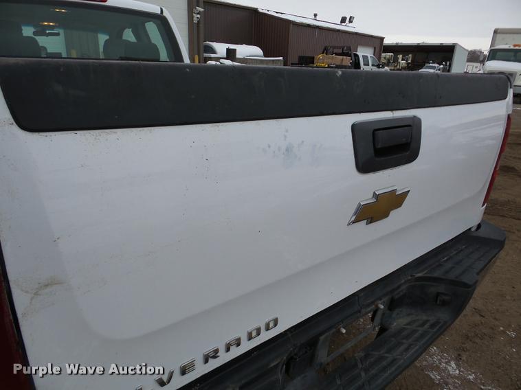 image for item DA1798 2009 Chevrolet Silverado 2500HD Ext. Cab pickup truck