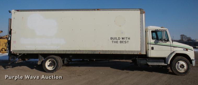 image for item DA1799 1996 Freightliner FL70 box truck