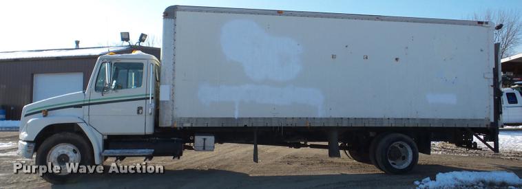 image for item DA1799 1996 Freightliner FL70 box truck