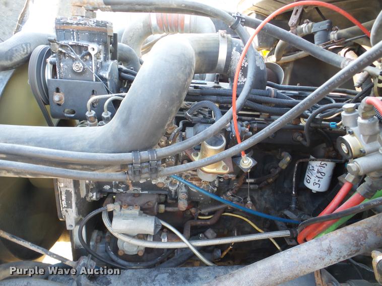 image for item DA1799 1996 Freightliner FL70 box truck