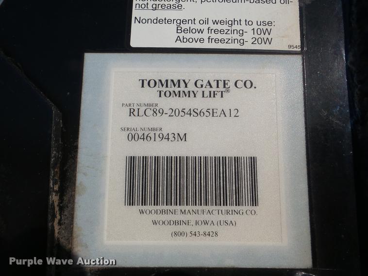 image for item DA1799 1996 Freightliner FL70 box truck