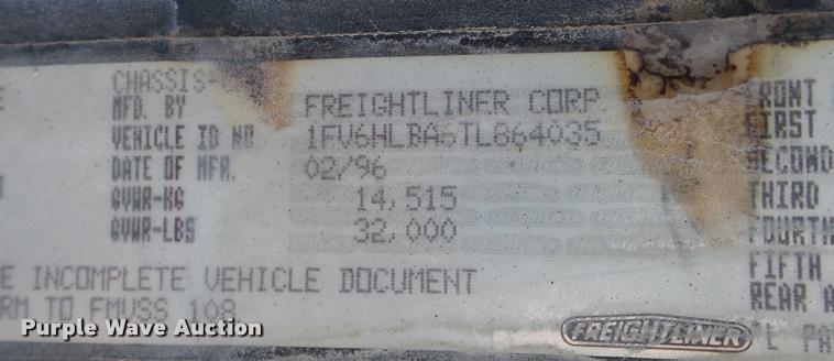 image for item DA1799 1996 Freightliner FL70 box truck
