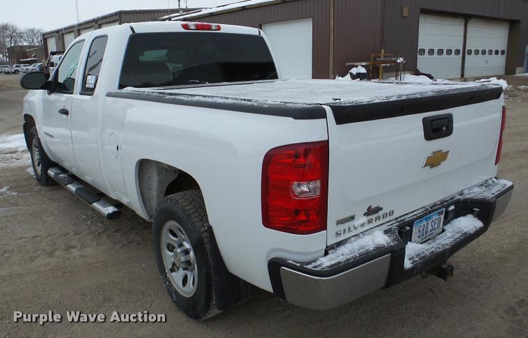 image for item DA1800 2010 Chevrolet Silverado 1500 Ext. Cab pickup truck