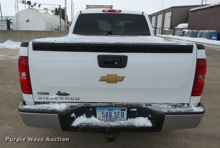 image for item DA1800 2010 Chevrolet Silverado 1500 Ext. Cab pickup truck
