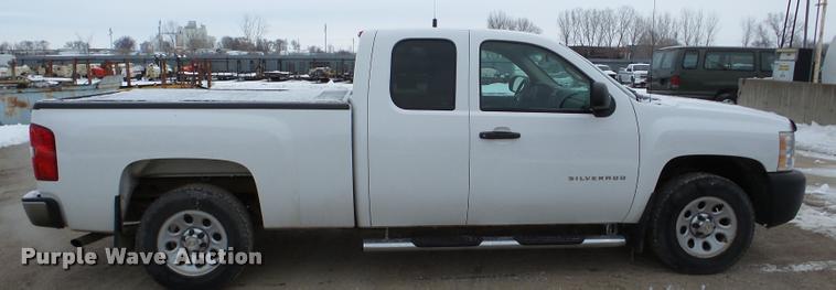 image for item DA1800 2010 Chevrolet Silverado 1500 Ext. Cab pickup truck
