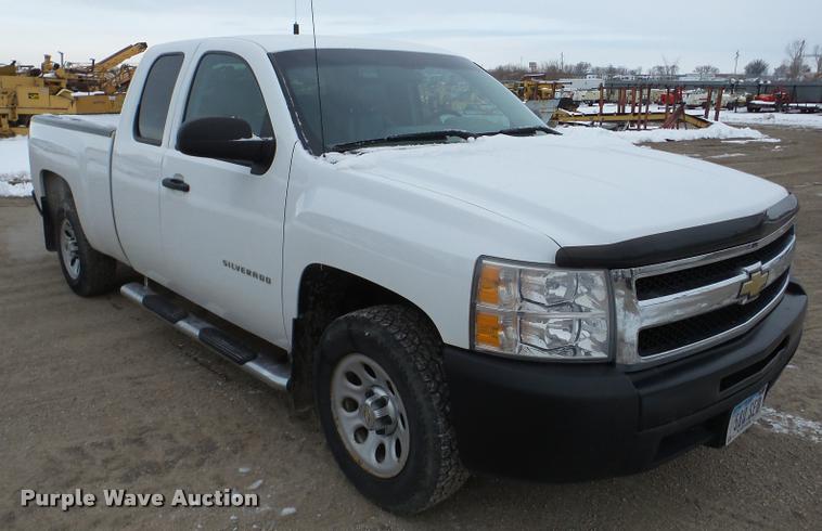 image for item DA1800 2010 Chevrolet Silverado 1500 Ext. Cab pickup truck