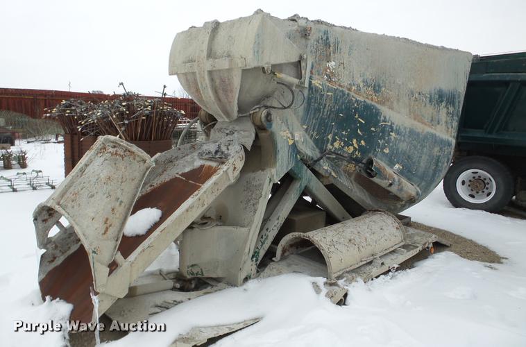 image for item DA1803 Agitor 1005 concrete mixer bed