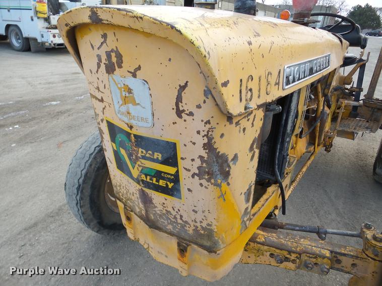 image for item DA1805 John Deere 401-B tractor