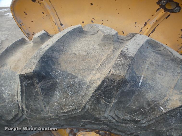 image for item DA1805 John Deere 401-B tractor