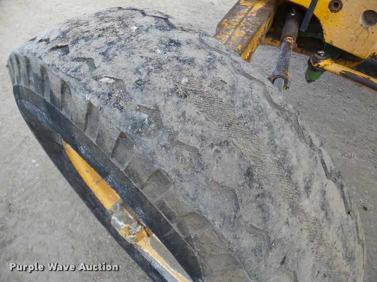 image for item DA1805 John Deere 401-B tractor