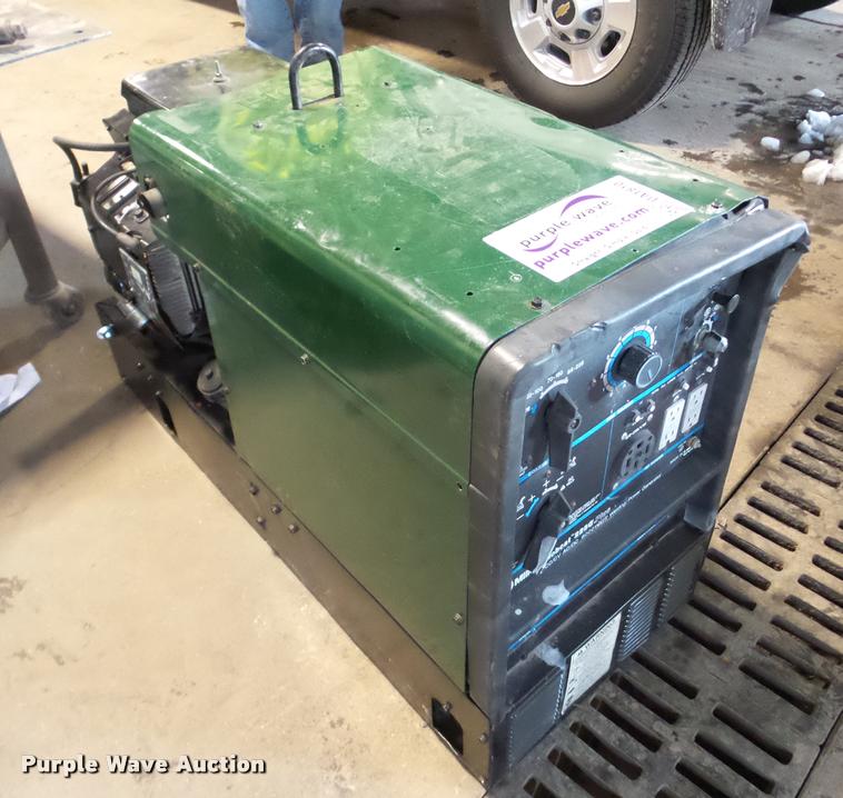 image for item DA1810 Miller Bobcat 225G Plus welder/generator