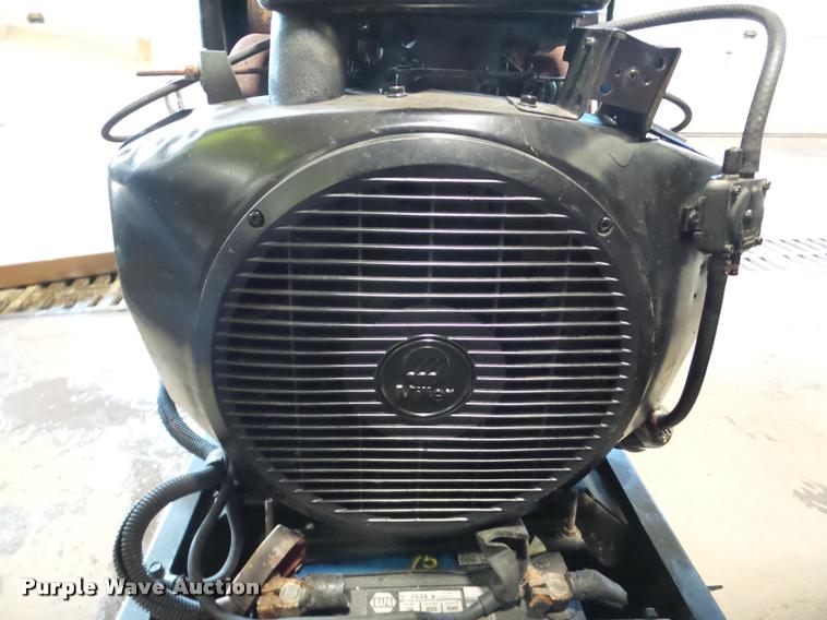 image for item DA1810 Miller Bobcat 225G Plus welder/generator