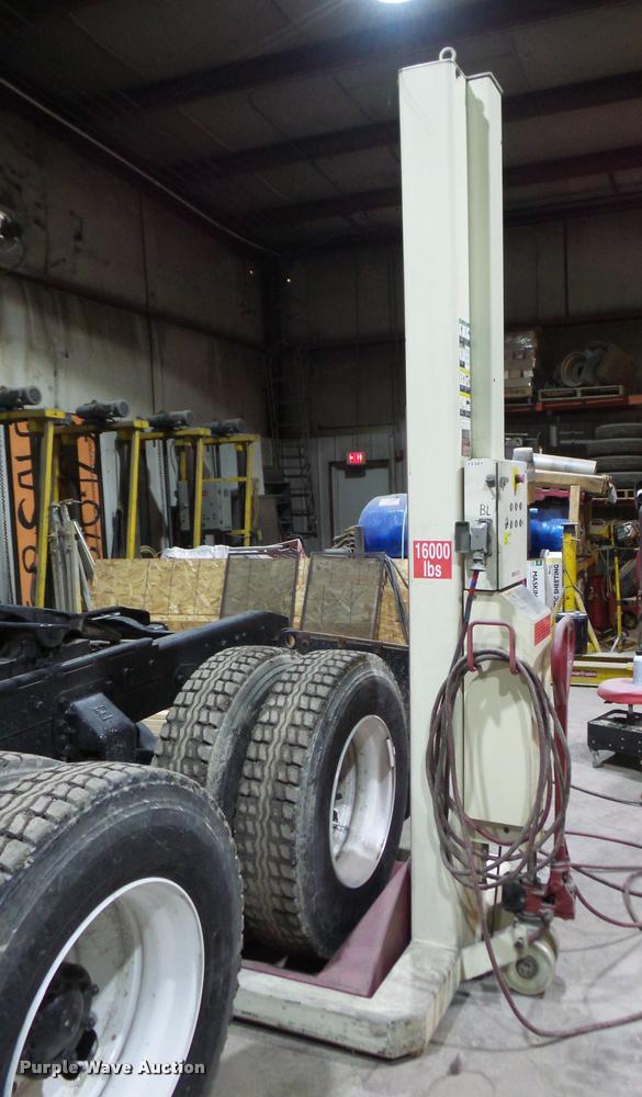 image for item DA1812 (4) 2003 Steril Koni truck lifts