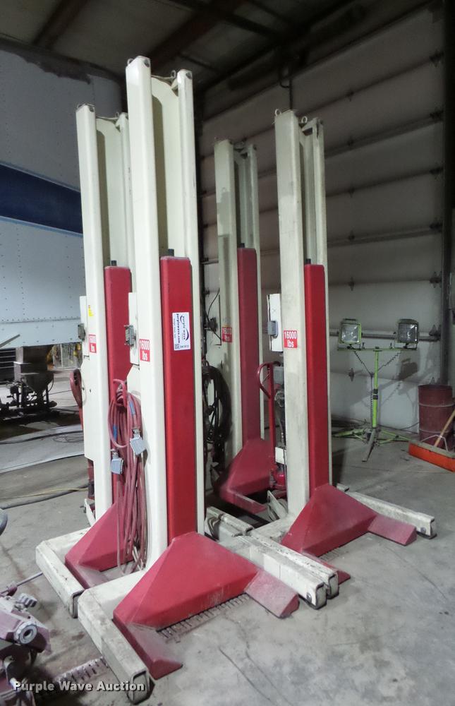 image for item DA1813 (4) 2003 Stertil Koni truck lifts